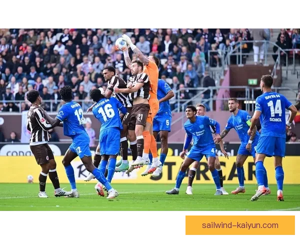 欧洲杯季军争夺战中激烈竞争，球队状态回暖引人关注